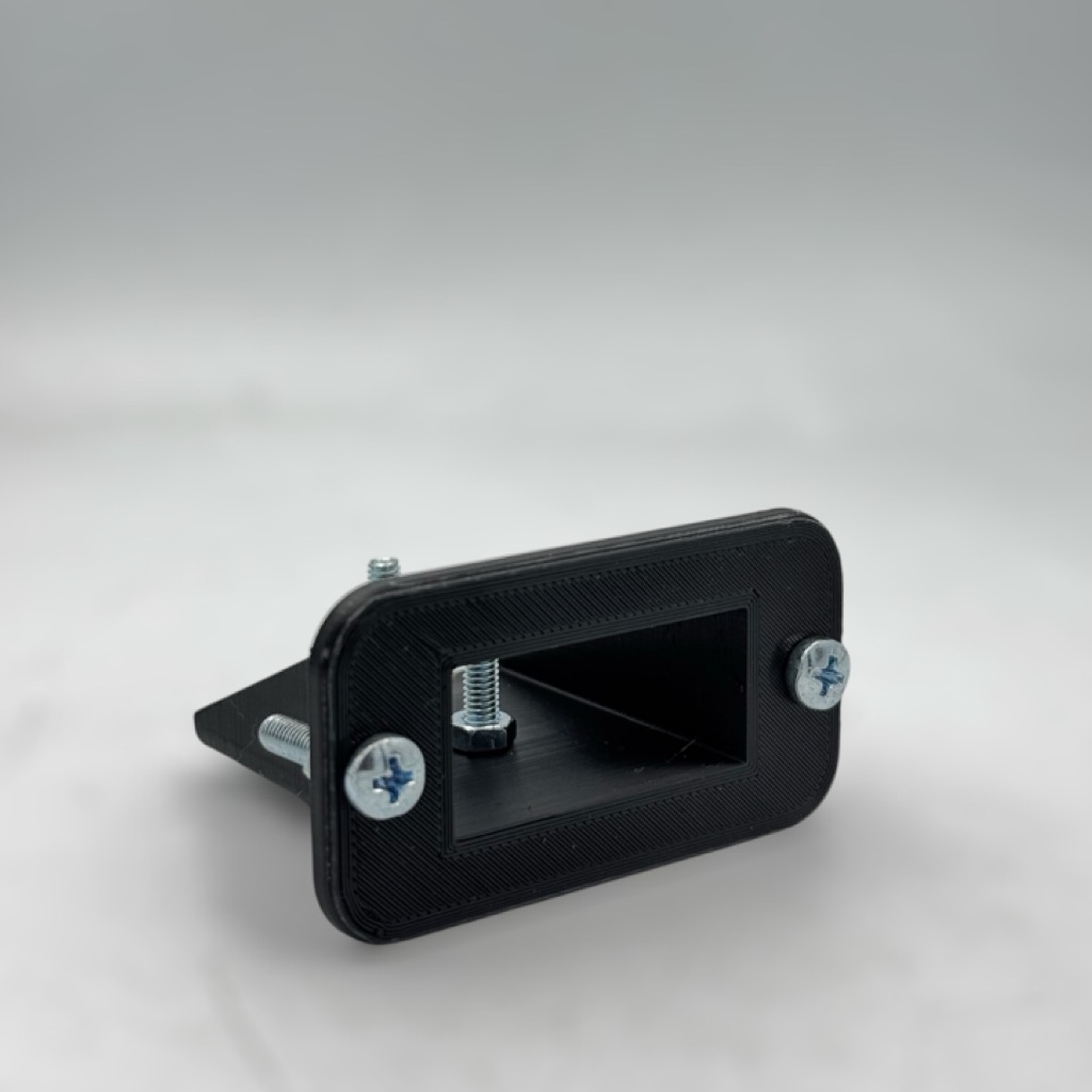 50 Amp Anderson Plug flush Mount Cover Bracket, Flush Panel inc Mounting bolts - Image 3