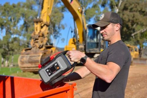 Projecta IS2000 Intelli-Start 12/24V 2000A Lithium Jump Starter - Image 8