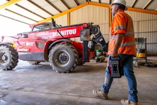 Projecta IS2000 Intelli-Start 12/24V 2000A Lithium Jump Starter - Image 6