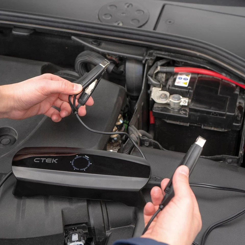 CTEK CS One 12v Lead Acid and Lithium Battery Charger 40-333 - Image 4